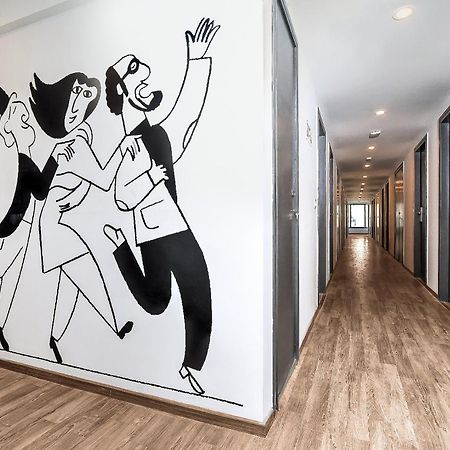 Townhouse Che Sigma Hotell Hyderabad Exteriör bild